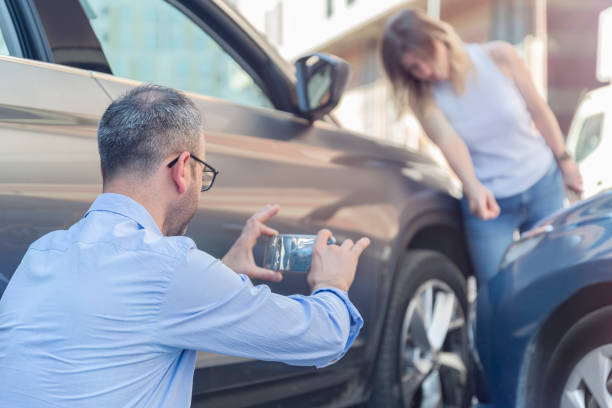 Professional Sr22 Insurance technician working in Menifee, CA